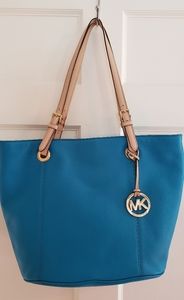 NWT Michael Kors tote handbag